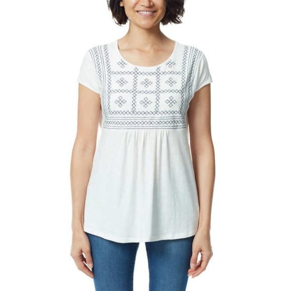 🍀 NEW Ella Moss Geometric Embroidered Top | White